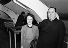 Alfred and Alma Hitchcock (1938) - Photograph of Alma Reville and Alfred Hitchcock arriving into New York on board the RMS Queen Mary, taken in June 1938.